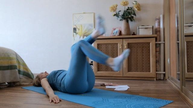 Зефиринки Пилатес Чудесный комплекс для коленей. Очень лёгкий и простой смотреть онлайн