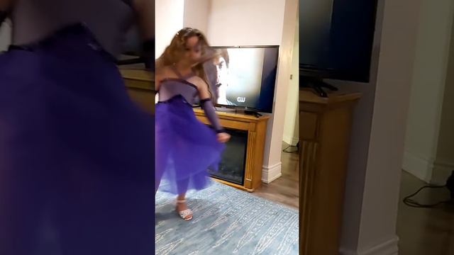 Виюша 5 лет - Виюша поет с таким чувством😘😘😘Это что то❣ 😍😍😍 смотреть онлайн