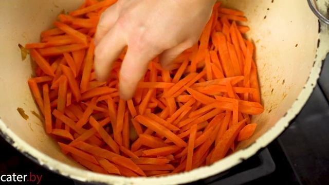 Плов в казане в домашних условиях  Рецепт рассыпчатого плова из свинины.