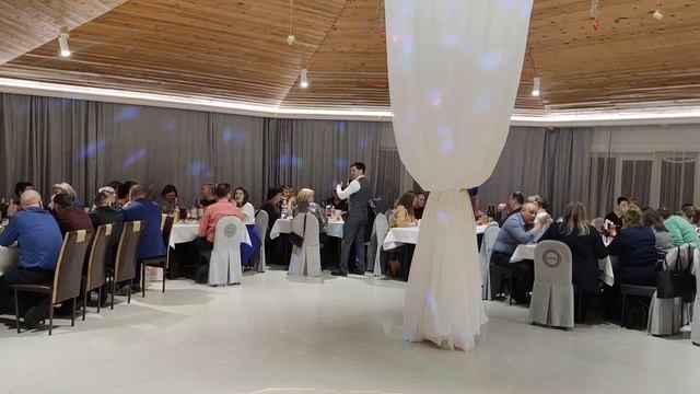 Вступление и интерактив с гостями на новогоднем корпоративе. Ведущий: Андрей Петренко!