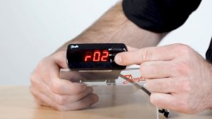 Introduction and functionality of the AK-CC 210 case controller | Controller Talk