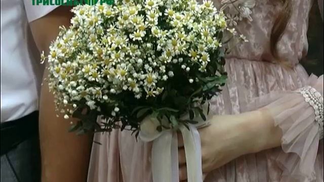Букеты из ромашек и знаковый день для свадьбы смотреть онлайн