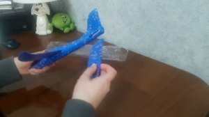 Самолет - игрушка с AliExpress. Airplane - Toy with AliExpress.