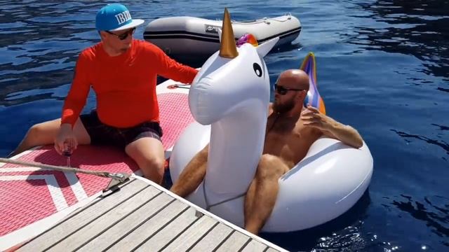 Как тусить на яхте и стать олигархом? Допрос шкипера смотреть онлайн