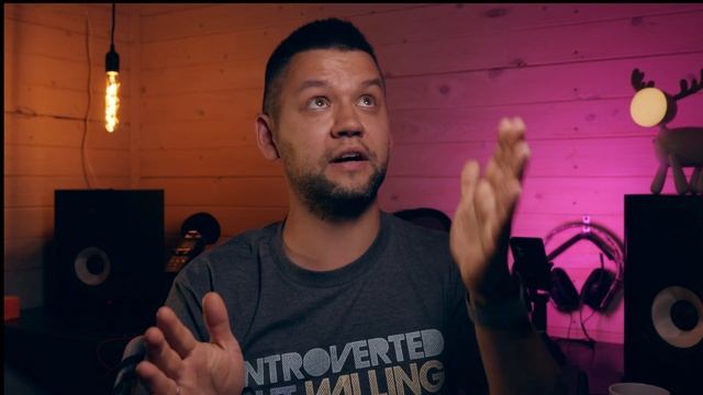 Как удобно и недорого снимать видео для YouTube за своим столом? смотреть онлайн