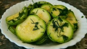 Вкусные Хрустящие кабачки! Маринованные кабачки - отличная закуска!