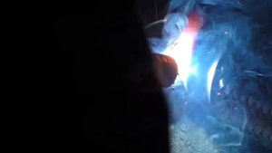 Замена гофры на глушителе Матиза.