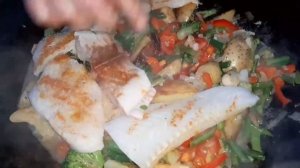 Палтус и пангасиус на пару с овощами в садже!