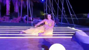 Tablo solo Aziza belly dancer UAE восточное шоу Краснодар
