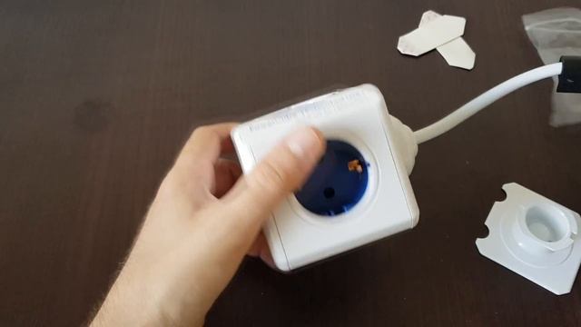 PowerCube: удлинитель в кубе с USB смотреть онлайн