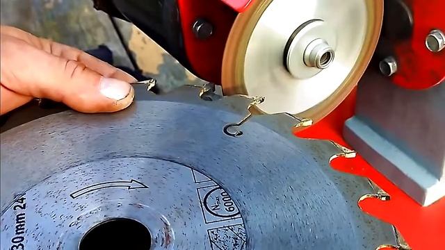 Опыт работы в течении двух лет на станке заточном для дисковых пил JMY8-70 (MTY 8-70, LTT JMY 8-70) смотреть онлайн