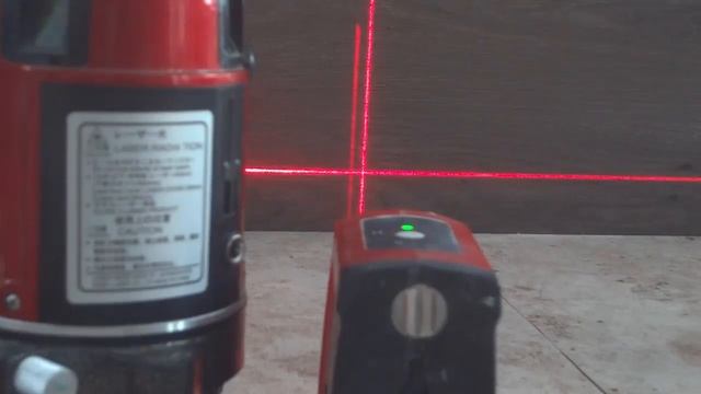 Лазерные нивелиры - обзор, тесты, сравнения.  Как выбрать?  Недорогие  DEKO и Kapro 862