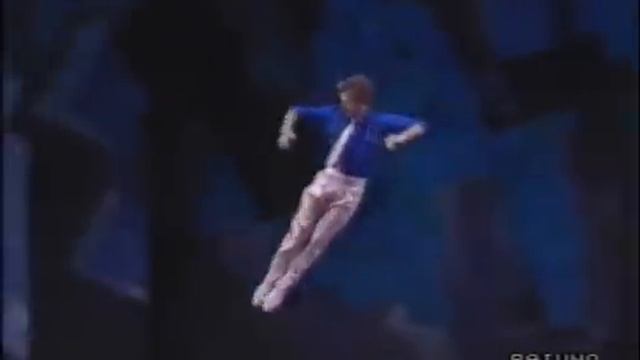 Mikhail Baryshnikov -  Who cares? смотреть онлайн