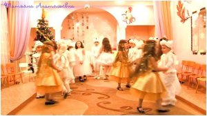 Вход на утренник. Новогодняя песня