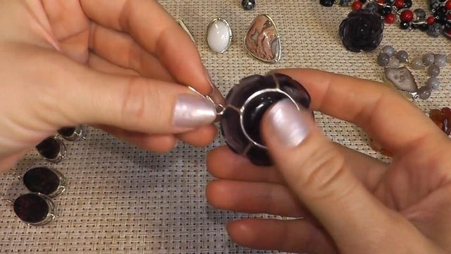 ЭВДИАЛИТ ,МАЛАХИТ ,АМЕТИСТ И ДРУГИЕ .СЕРЕБРО , РУЧНАЯ РАБОТА. смотреть онлайн