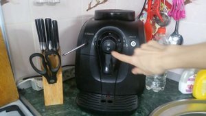 Эксперимент с чисткой кофемашины Philips Saeco. Что выбрать : лимонку или специальное средство?