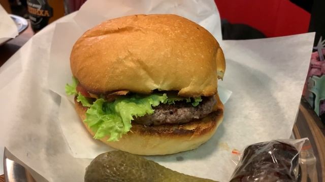 Обзор Бургерной #FARШ смотреть онлайн