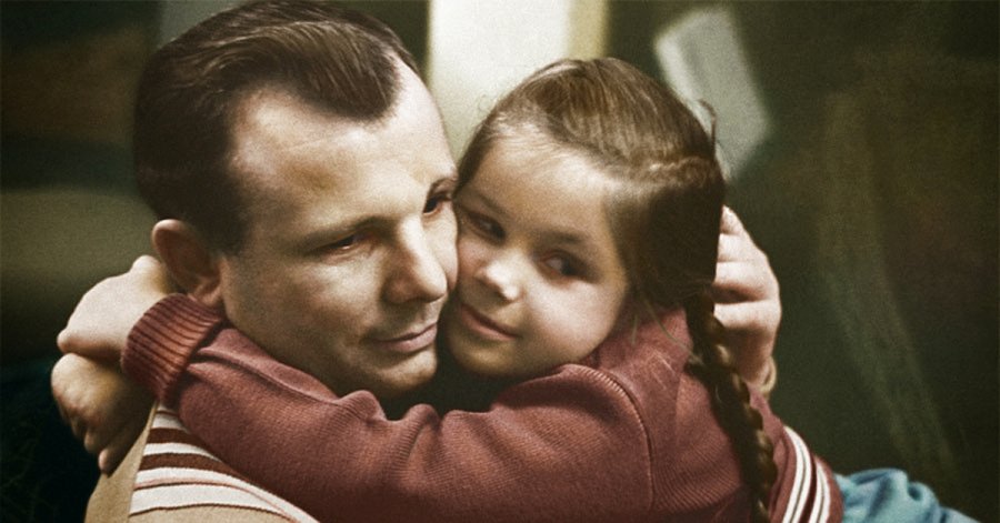 Страшная смерть вдовы юрия гагарина. Видеозапись полета гагарина. Дочь гагарина отец не летал. Валентина ивановна гагарина сейчас. Дочь гагарина отец не летал.