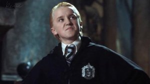 Том Фелтон/Tom Felton "Это я в Москве у мавзолея Ленина, это на Тверской у чужого Мерина" Инстаграм