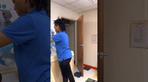 How to Do A Proper Diaper Change