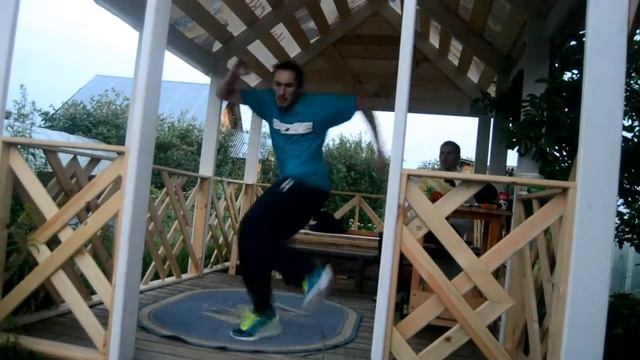 фристайл на огороде в беседке смотреть онлайн