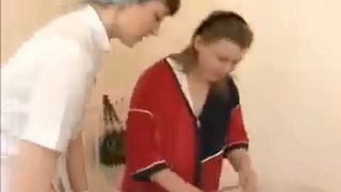 Как пеленать новорожденного , свободное пеленание