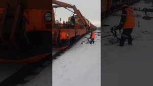 погрузка ж.б. шпалы на АСГ