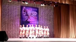 Хоровод "Плетень" .