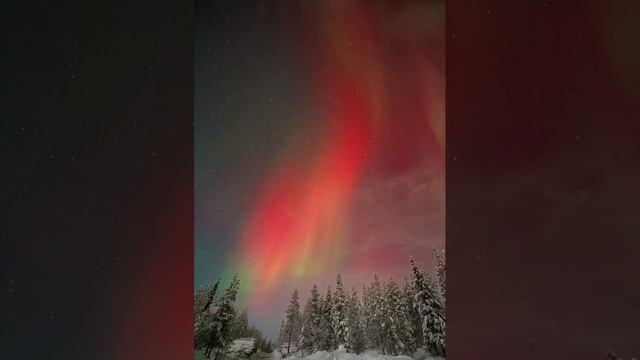 Северное сияние в Финляндии. смотреть онлайн