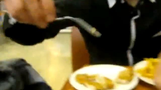 ЦУМ. Херсон. Мы с ребятами кушаем смотреть онлайн