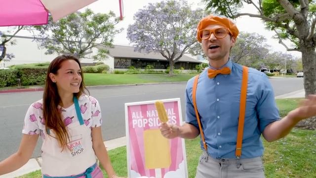 Blippi Visits The Scary Pumpkin Park! | 2 HOURS OF BLIPPI HALLOWEEN! | Blippi Toys