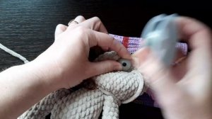 Как закрепить глаза игрушке / Как вставить глаза на безопасном креплении/