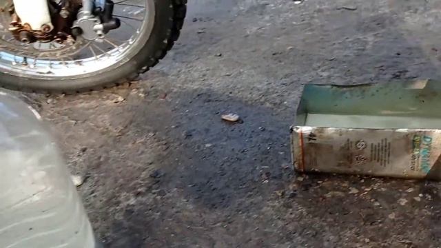 Утопил мотоцикл. Что делать? Как промыть двигатель. смотреть онлайн