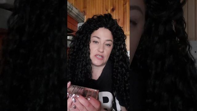 Шмон косметички. смотреть онлайн