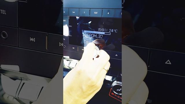 Автомобильный адаптер, FM модулятор, трансмиттер MP3 плеер для авто, зарядное устройство для авто смотреть онлайн