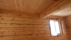 Потолок из обрезной доски