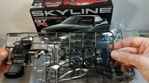 Nissan Skyline GTR Unboxing - Tamiya Model