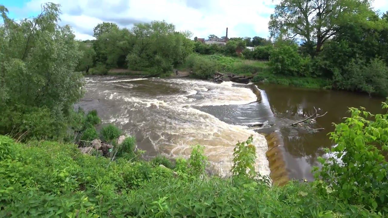 Водопад в Черняховске река Анграпа