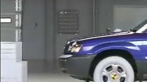 Crash Test 2003 - 2008 Subaru Forester (Frontal Offset) IIHS