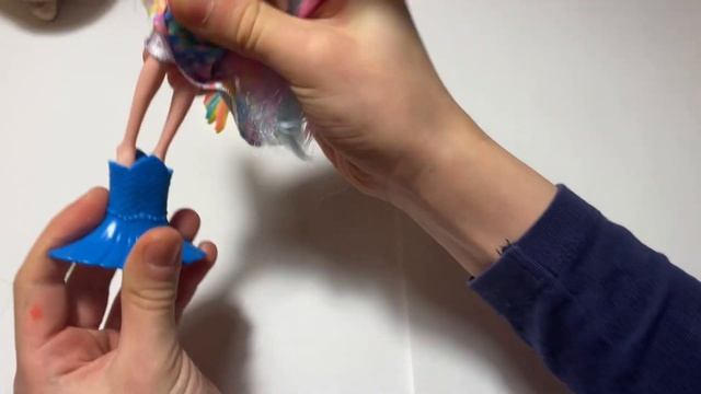 Радья радужная рыбка и Фло?!Распаковка куклы Enchantimals!!? смотреть онлайн