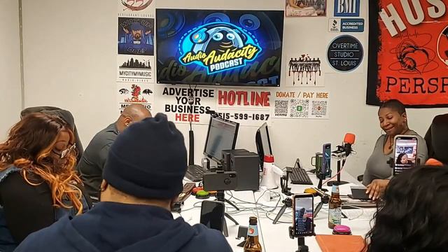 Episode #13 Real Realtor Bullshit смотреть онлайн