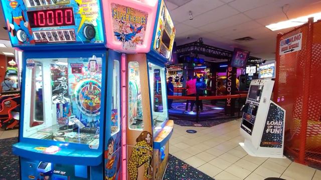 LASER BOUNCE FAMILY FUN CENTER | Atlas Mall, Glendale Queens,NY смотреть онлайн