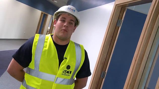 Gavin - Ceiling Fixer смотреть онлайн