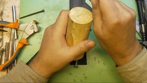 Самодельные резцы из закаленных саморезов.