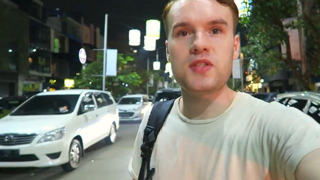 BULE VISITS BANDUNG, WEST JAVA (INDONESIA) ?? смотреть онлайн