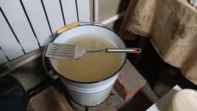 СИРОП ДЛЯ ВЕСЕННЕЙ ПОДКОРМКИ ПЧЁЛ. ПРОСТОЙ РЕЦЕПТ. БЫСТРО. смотреть онлайн