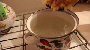 Суп с фасолью и плавленным сырком.