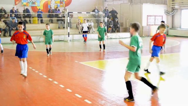 26.03.2015 - СТАРТ-1 - ДИНУР-1 - 2й тайм (ФОК "ДИНУР", г Первоуральск) смотреть онлайн