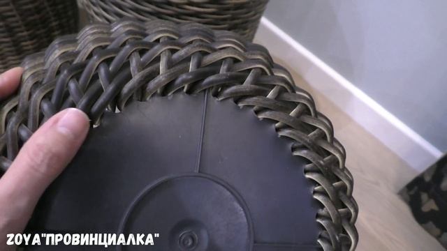 Плету КАШПО из ротанга для цветов#плетукашпо #кашподляцветов #деревня/ https://t.me/zoyaprovincialk