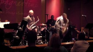 Cantaloupe Island - Eric Darius & Rocco Ventrella (Smooth Jazz Family)